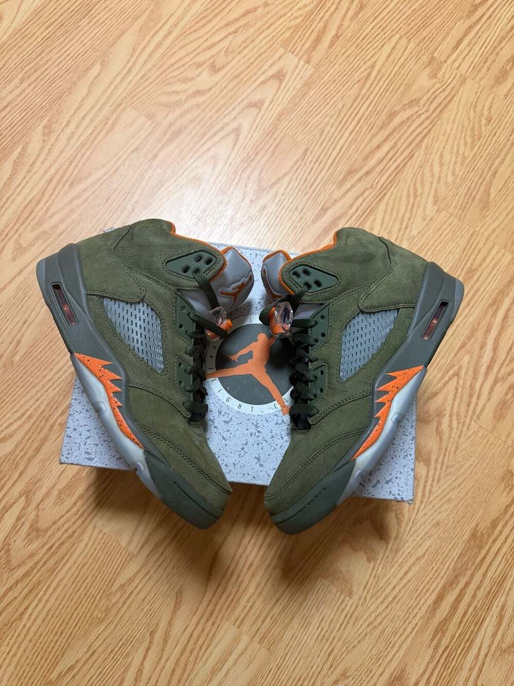 Air Jordan 5 Retro 2024 Olive DD0587-308‼️SHIP FAST‼️ Used Size 8M CLEAN🧼